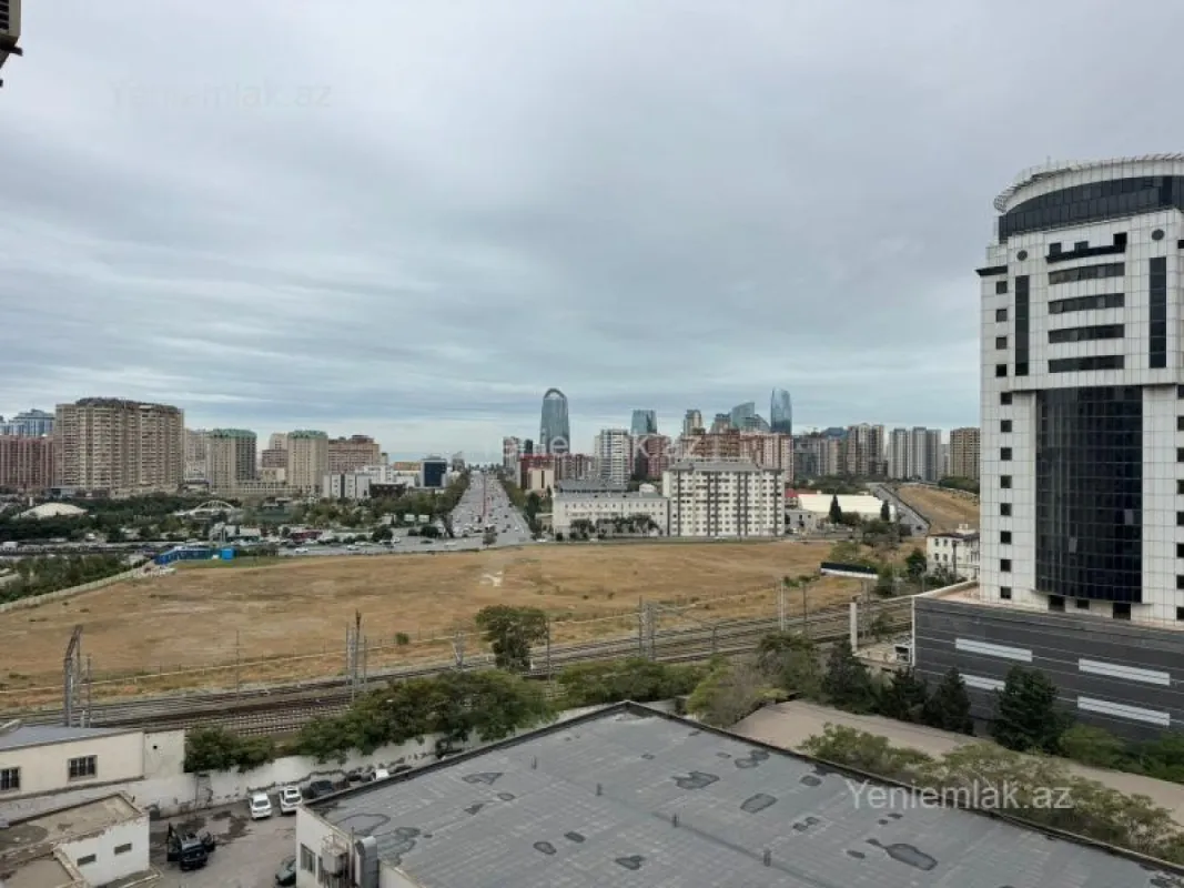 Satılır 2 otaqlı yeni tikili 96 m²