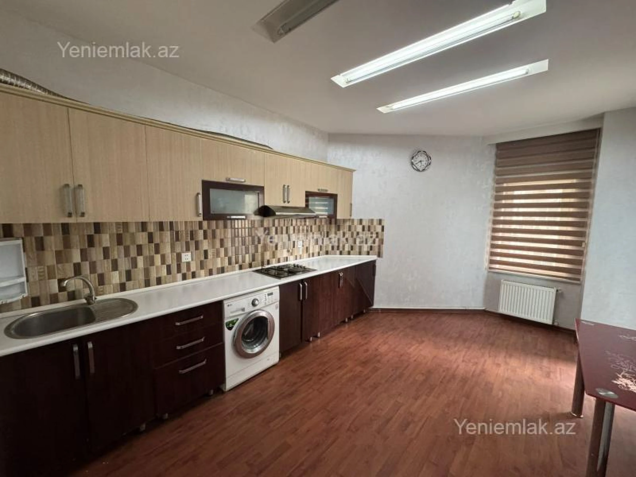 Satılır 2 otaqlı yeni tikili 96 m²