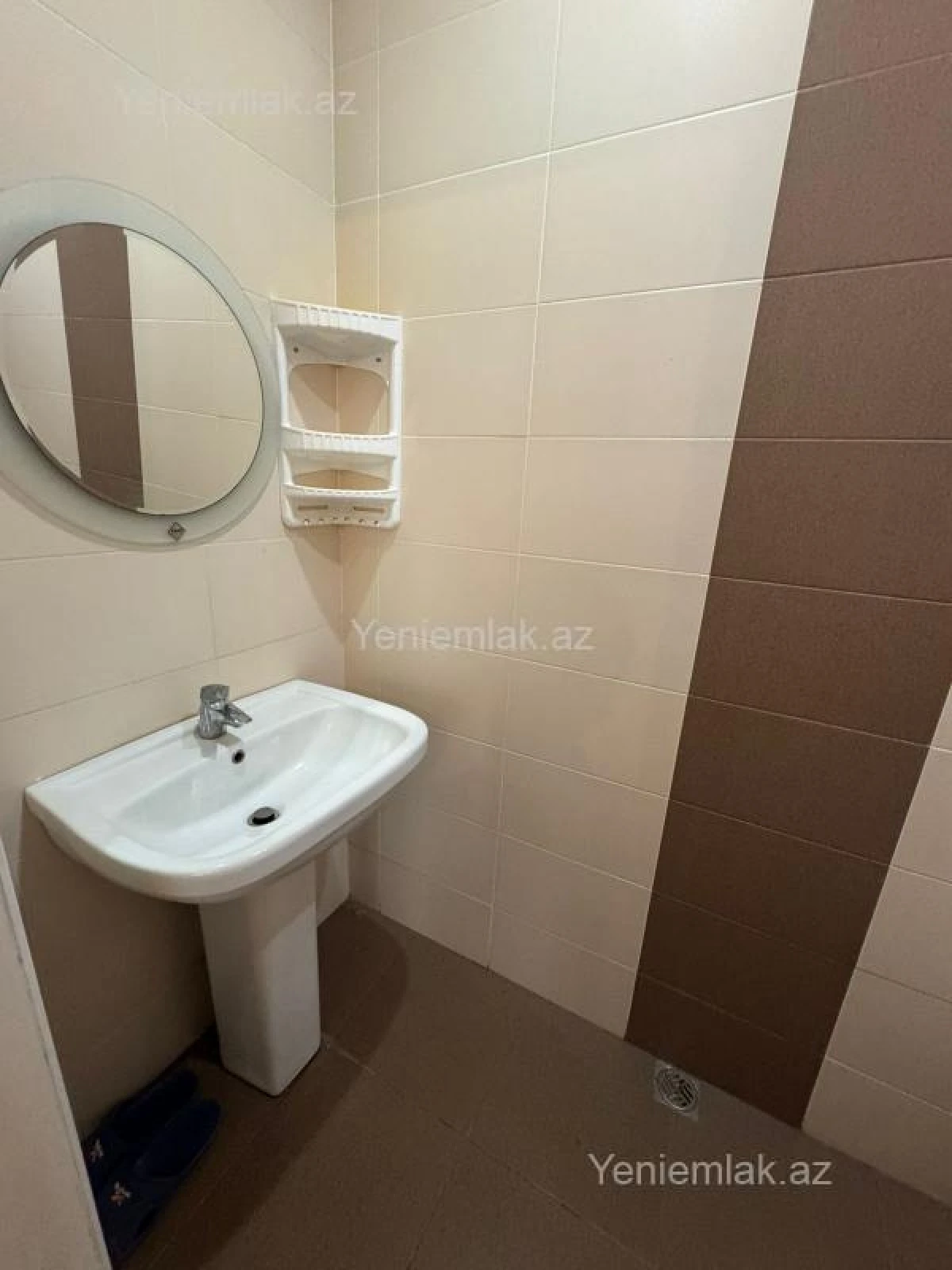 Satılır 2 otaqlı yeni tikili 96 m²