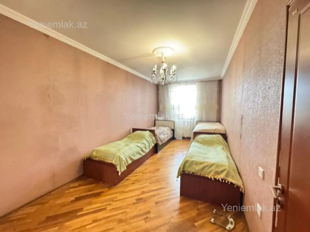 Satılır 2 otaqlı yeni tikili 90 m²