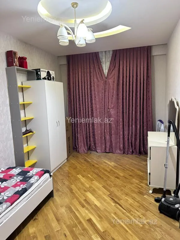 Satılır 3 otaqlı yeni tikili 94 m²