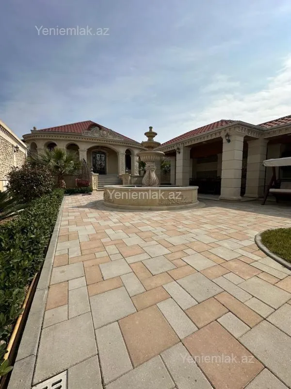 Satılır 4 otaqlı həyət evi 160 m²