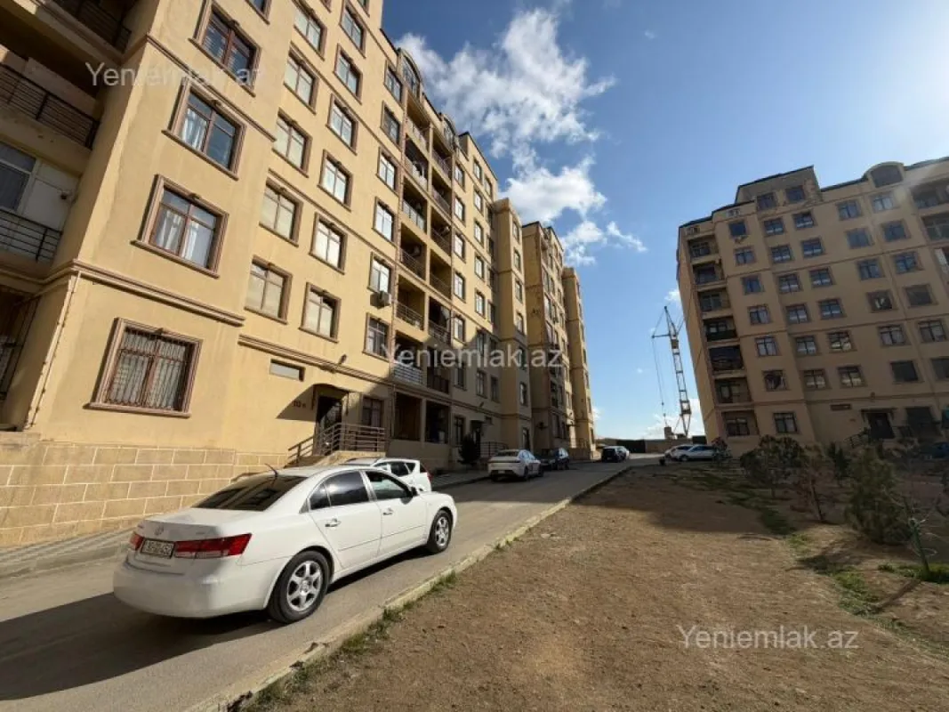 Satılır 2 otaqlı yeni tikili 65 m²