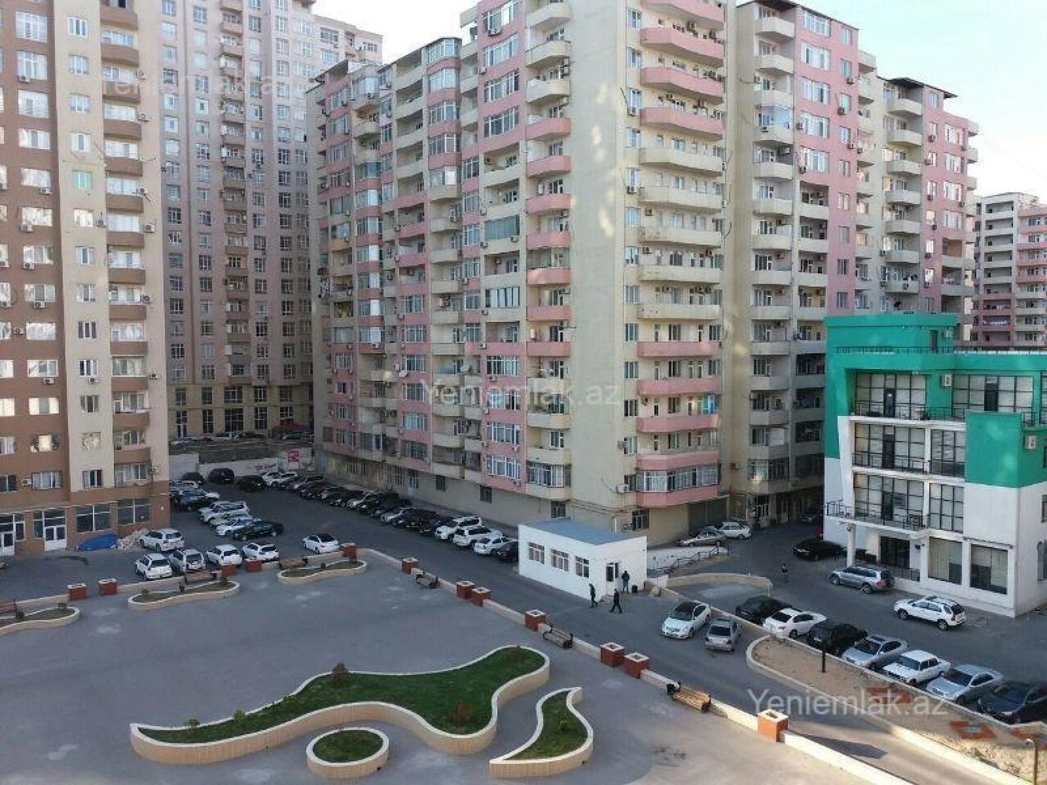 Satılır 3 otaqlı yeni tikili 110 m²