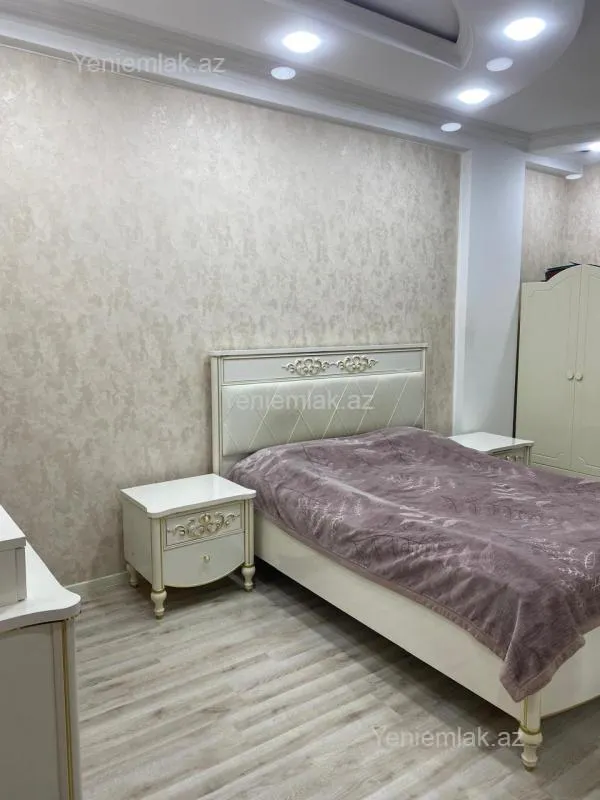 Satılır 2 otaqlı yeni tikili 94 m²
