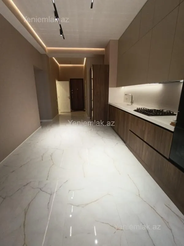 Satılır 2 otaqlı yeni tikili 87 m²