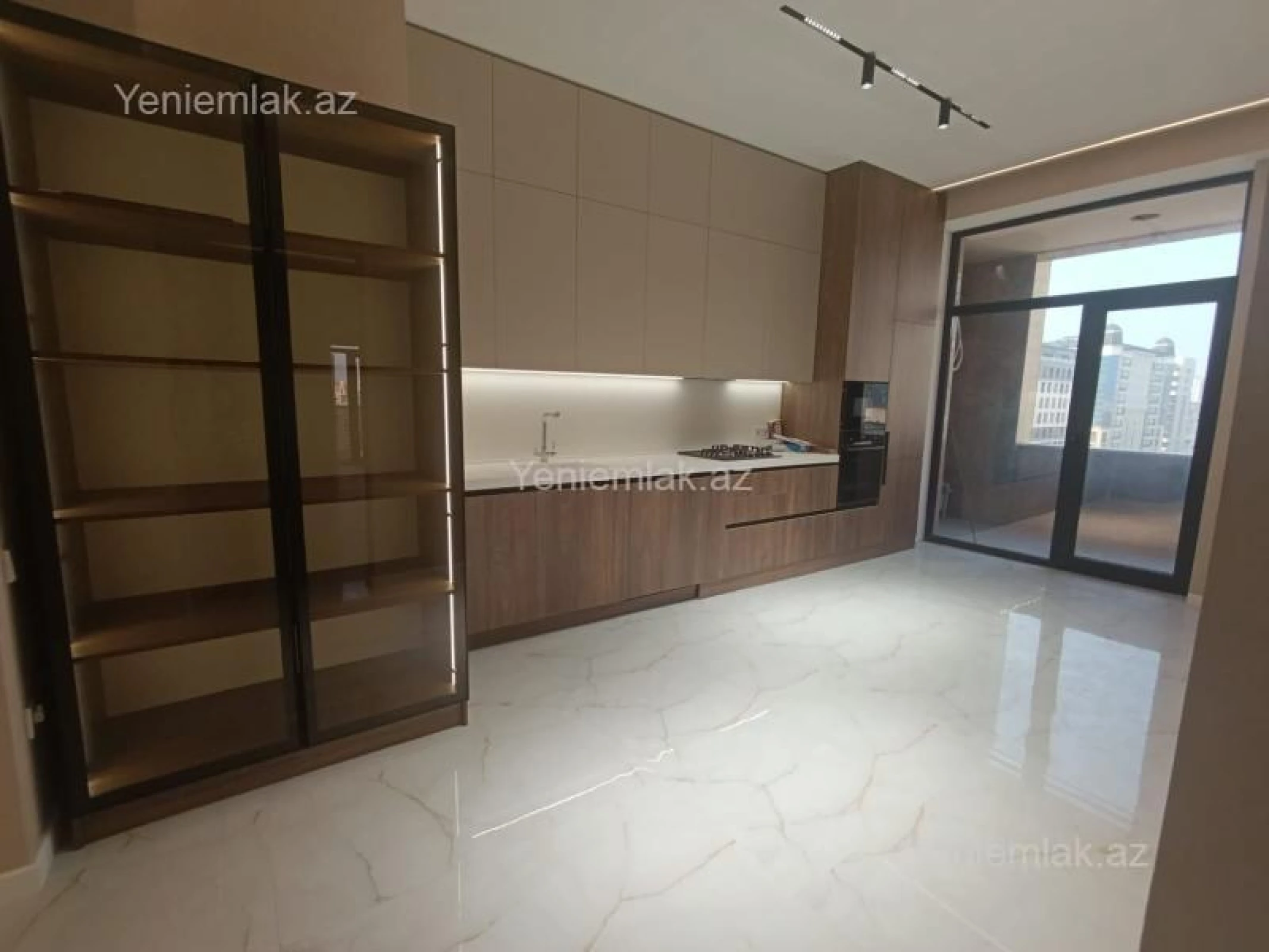 Satılır 2 otaqlı yeni tikili 87 m²