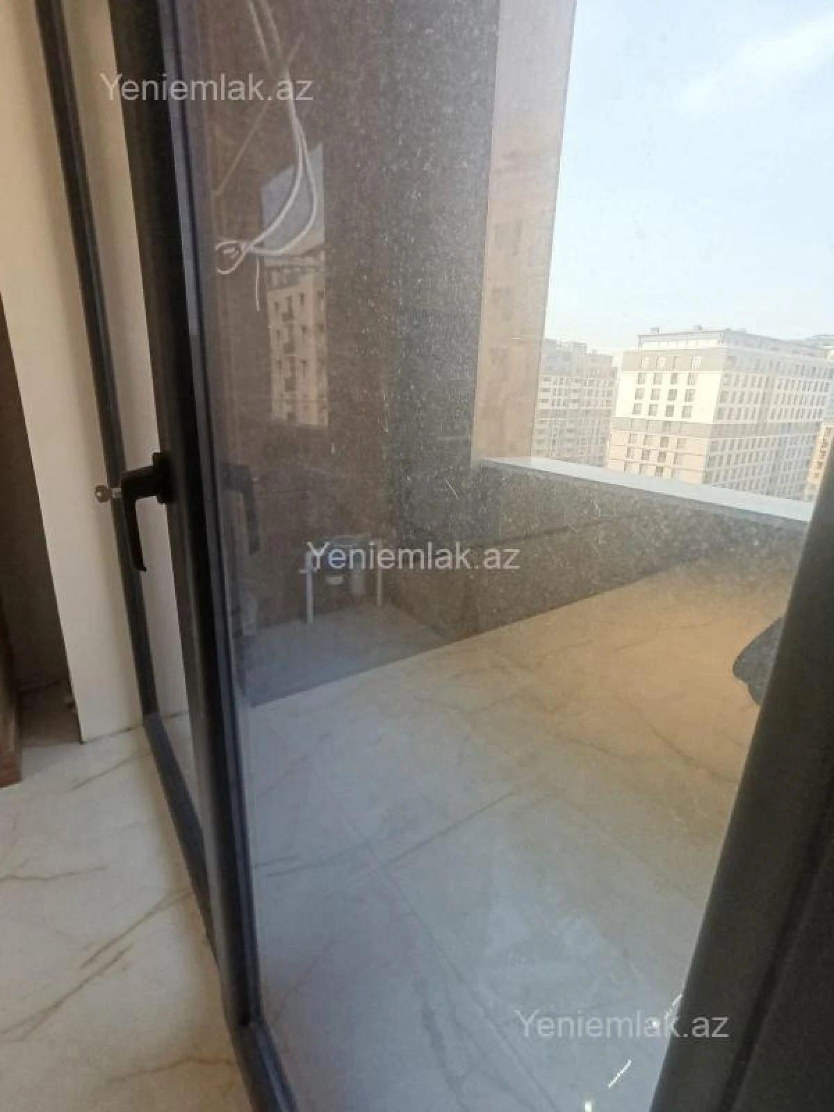 Satılır 2 otaqlı yeni tikili 87 m²