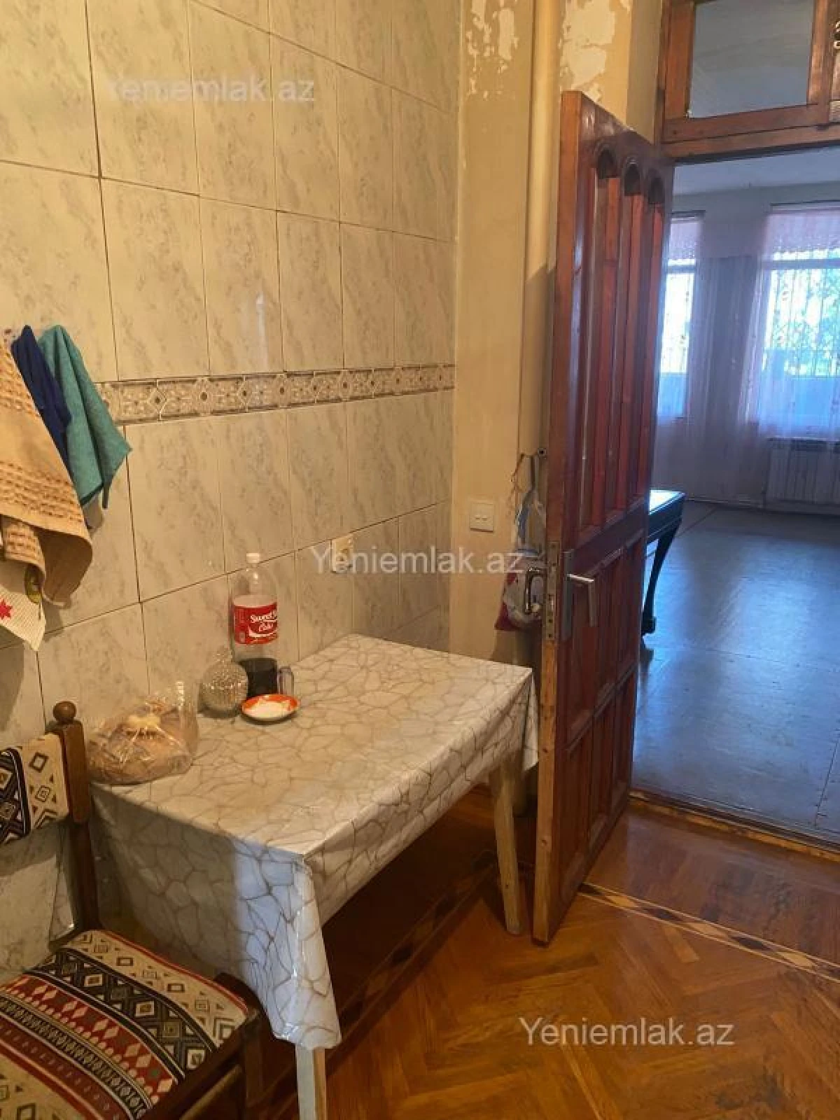 Satılır 3 otaqlı köhnə tikili 110 m²
