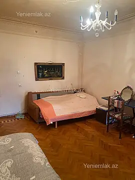 Satılır 3 otaqlı köhnə tikili 110 m²