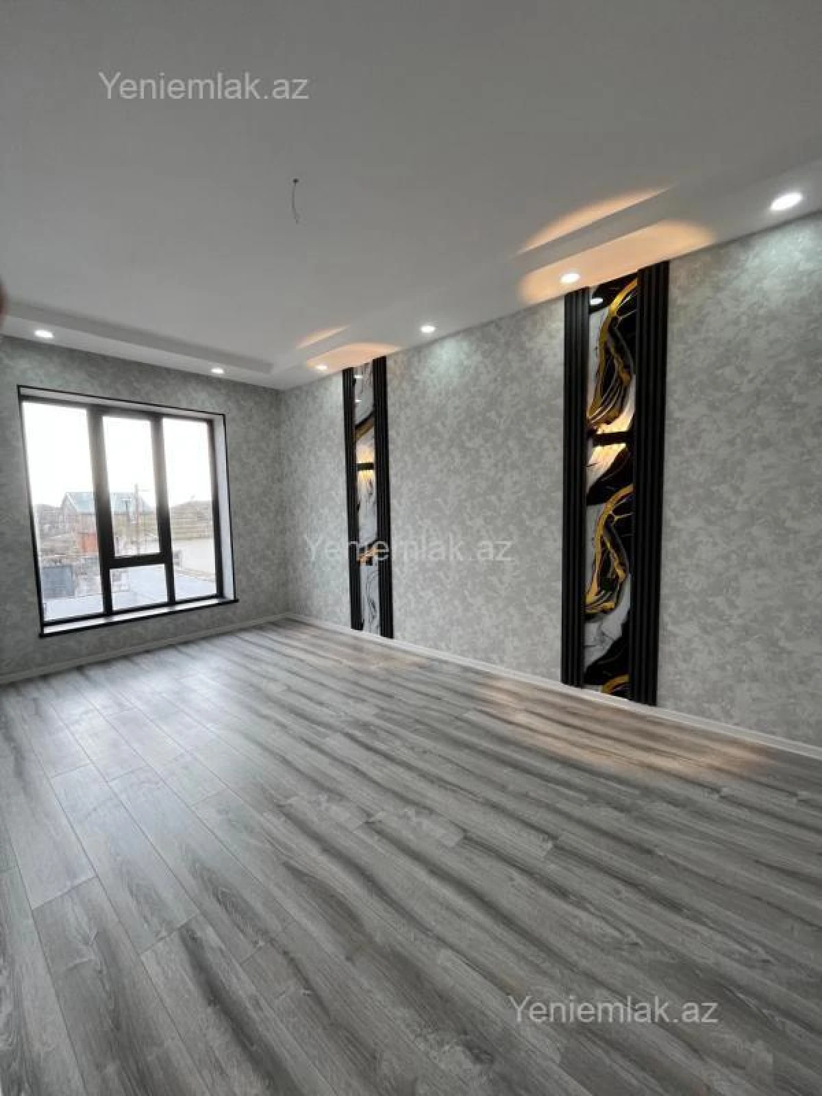 Satılır 5 otaqlı həyət evi 150 m²