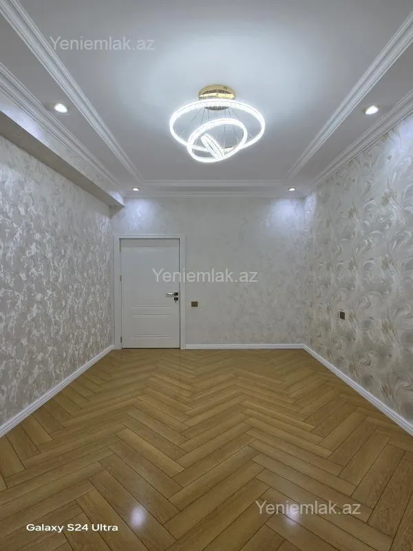 Satılır 2 otaqlı yeni tikili 65 m²