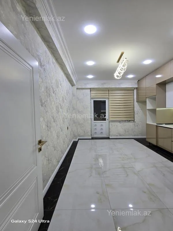 Satılır 2 otaqlı yeni tikili 65 m²