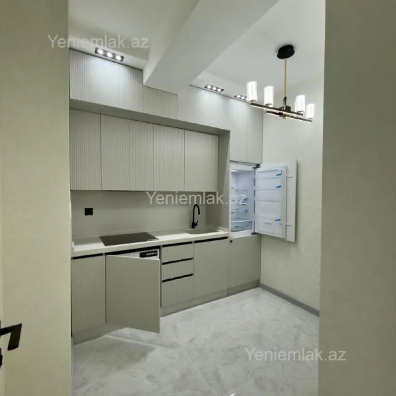 Satılır 2 otaqlı yeni tikili 52 m²