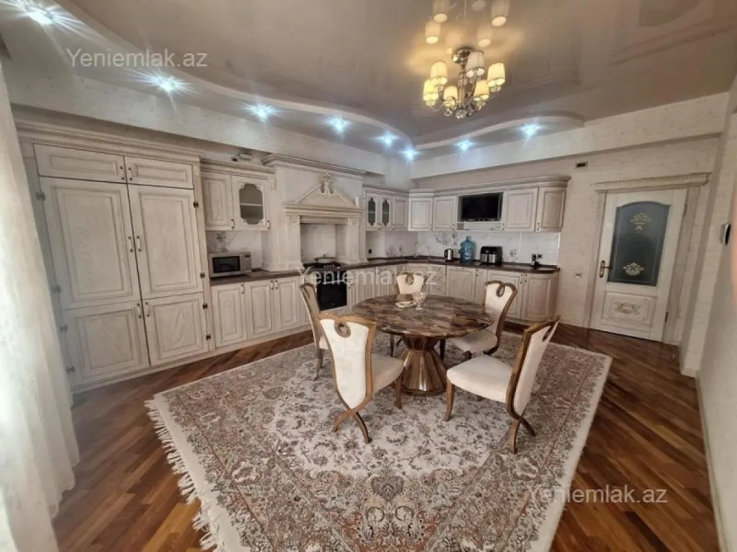 Satılır 4 otaqlı yeni tikili 205 m²