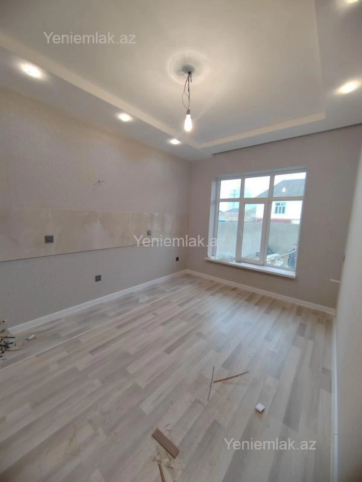 Satılır 2 otaqlı yeni tikili 50 m²