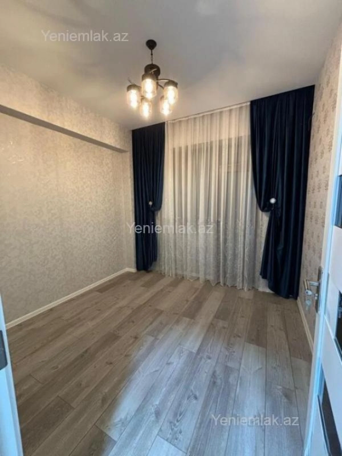 Satılır 2 otaqlı yeni tikili 65 m²