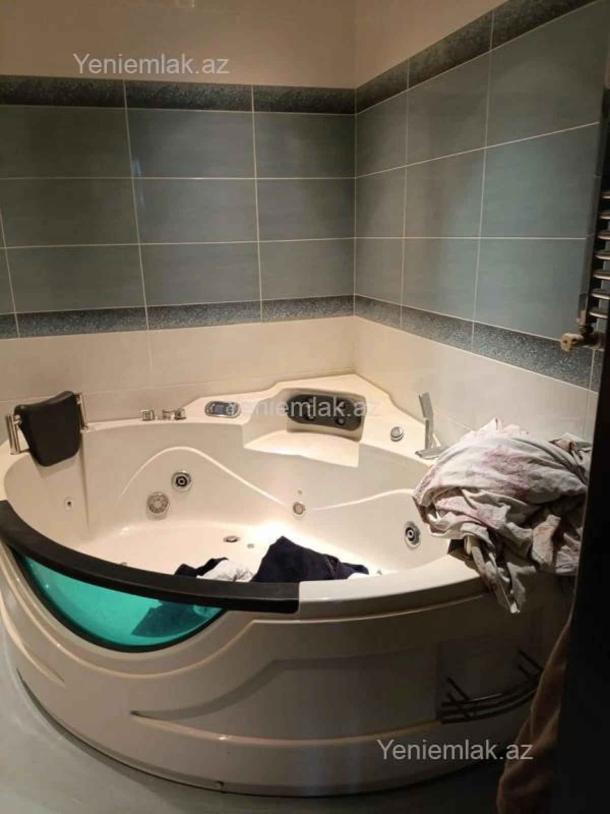 Satılır 3 otaqlı yeni tikili 157 m²