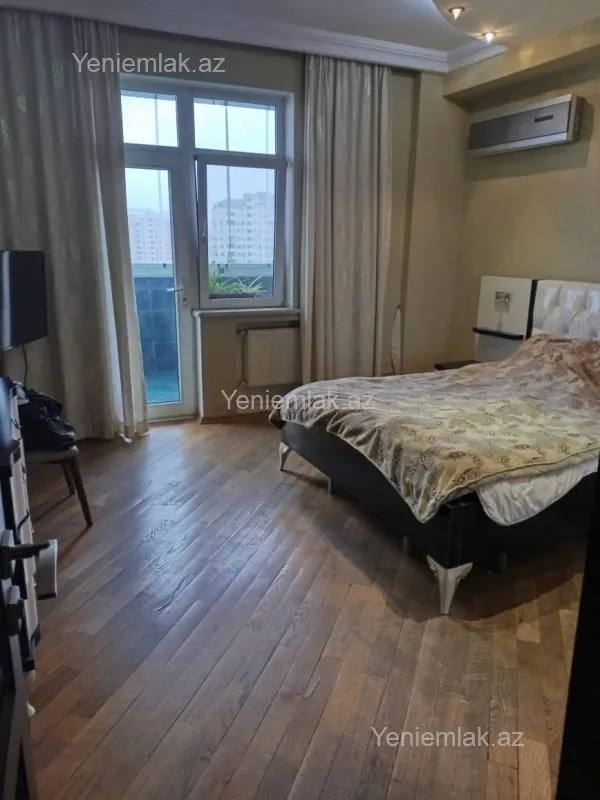 Satılır 3 otaqlı yeni tikili 157 m²