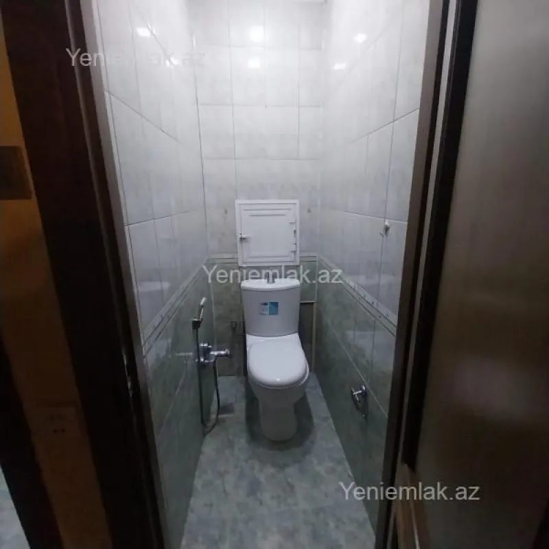 Satılır 3 otaqlı köhnə tikili 76 m²