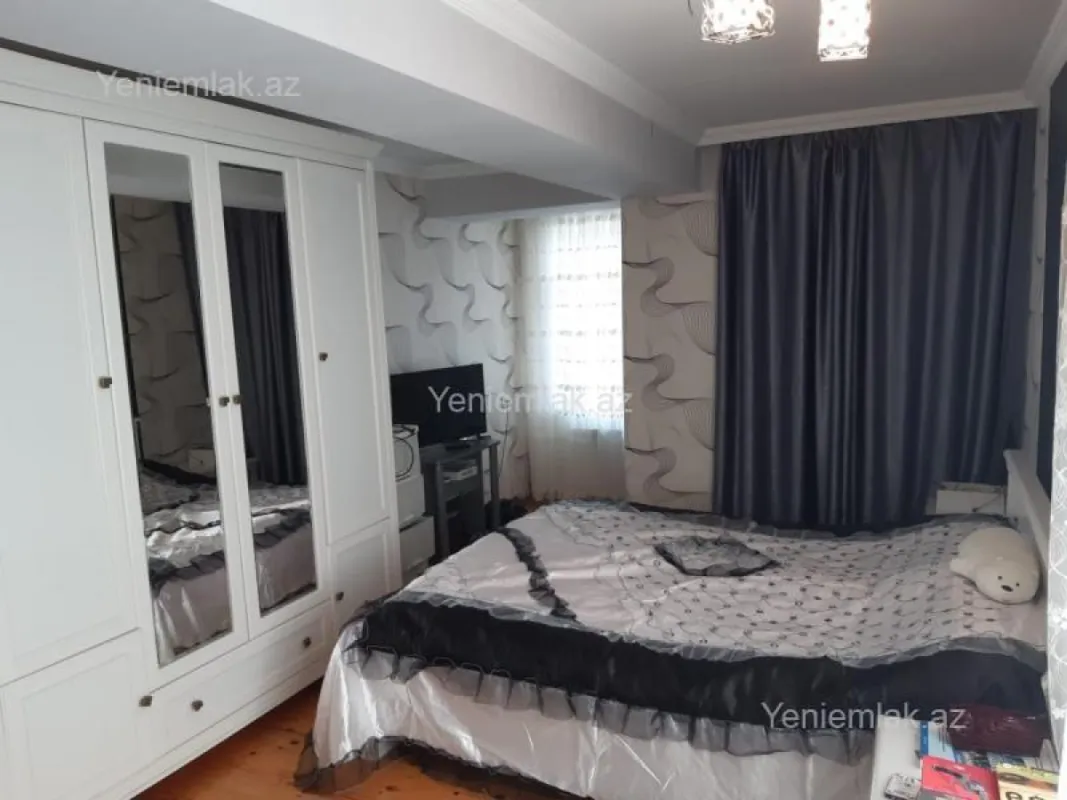 Satılır 3 otaqlı yeni tikili 110 m²