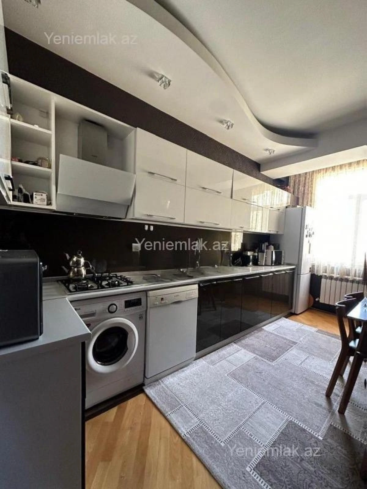 Satılır 2 otaqlı yeni tikili 85 m²