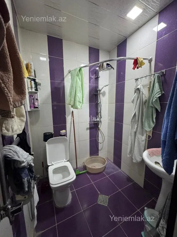 Satılır 2 otaqlı yeni tikili 64 m²