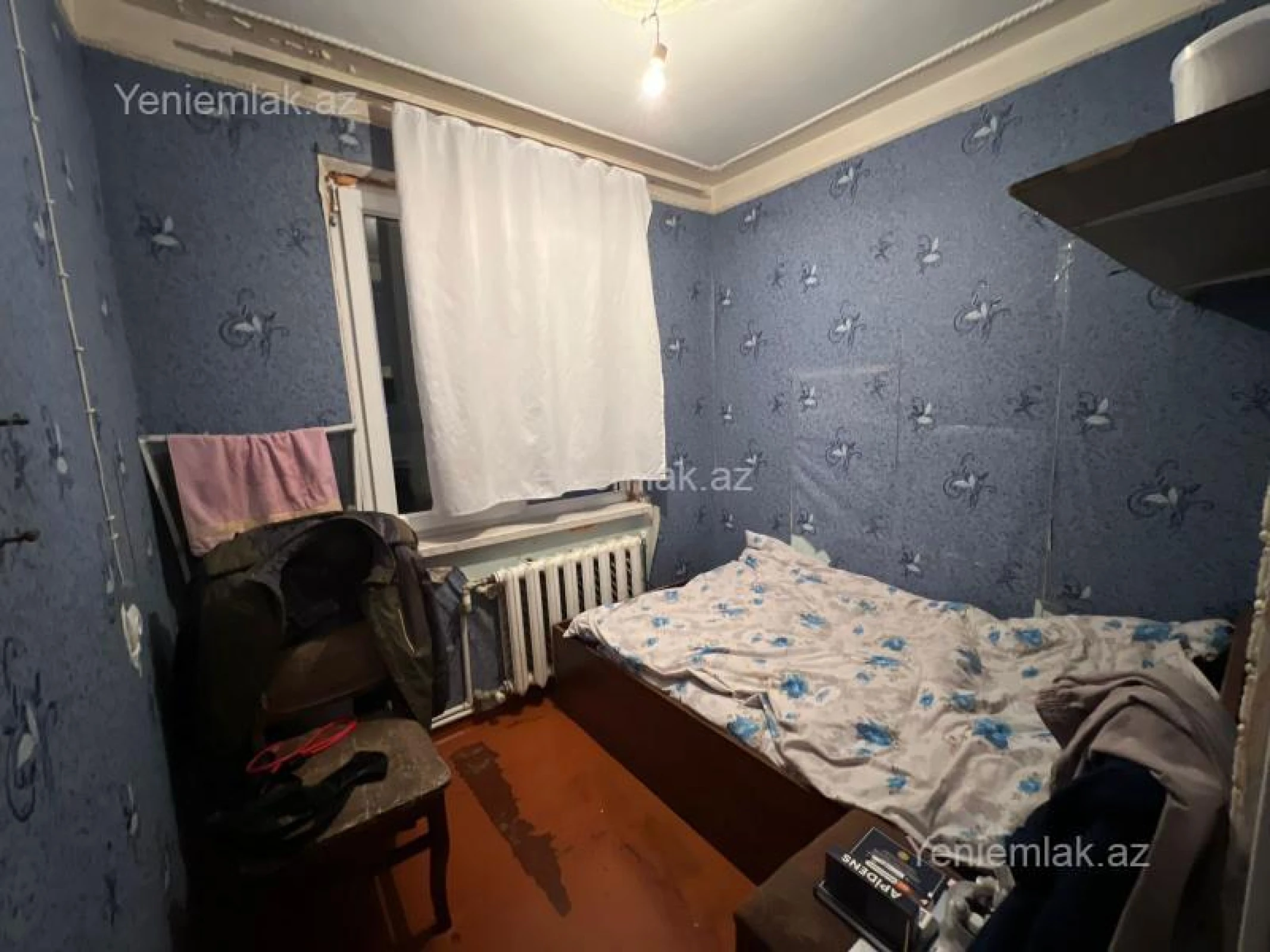 Satılır 2 otaqlı köhnə tikili 40 m²