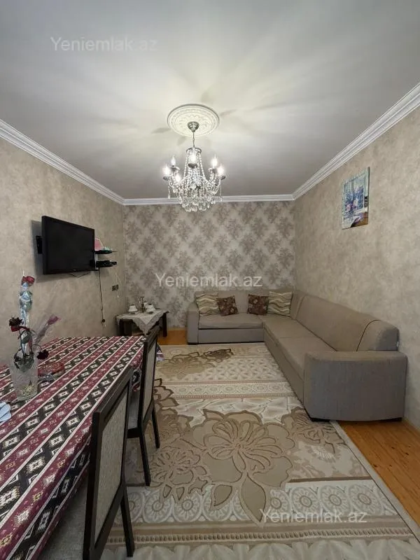 Satılır 3 otaqlı həyət evi 100 m²
