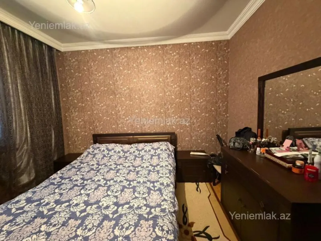 Satılır 3 otaqlı həyət evi 100 m²