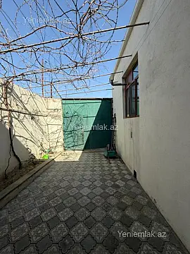 Satılır 3 otaqlı həyət evi 100 m²
