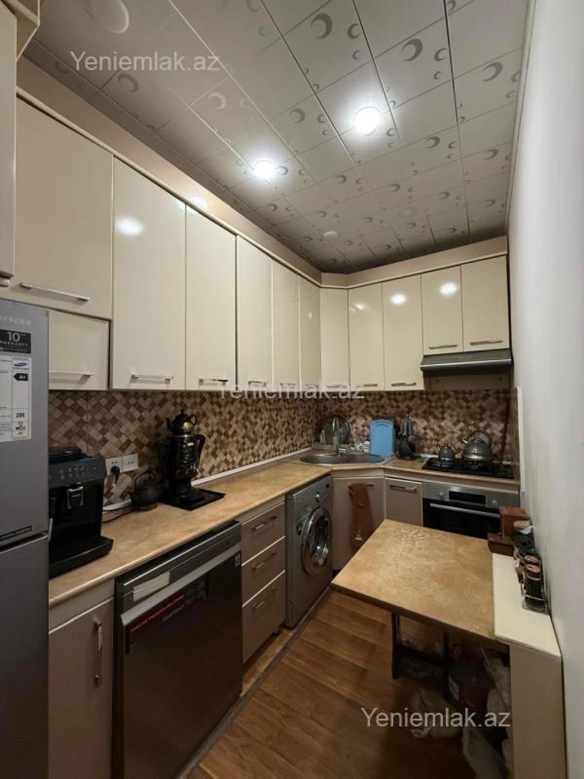 Satılır 3 otaqlı yeni tikili 87 m²