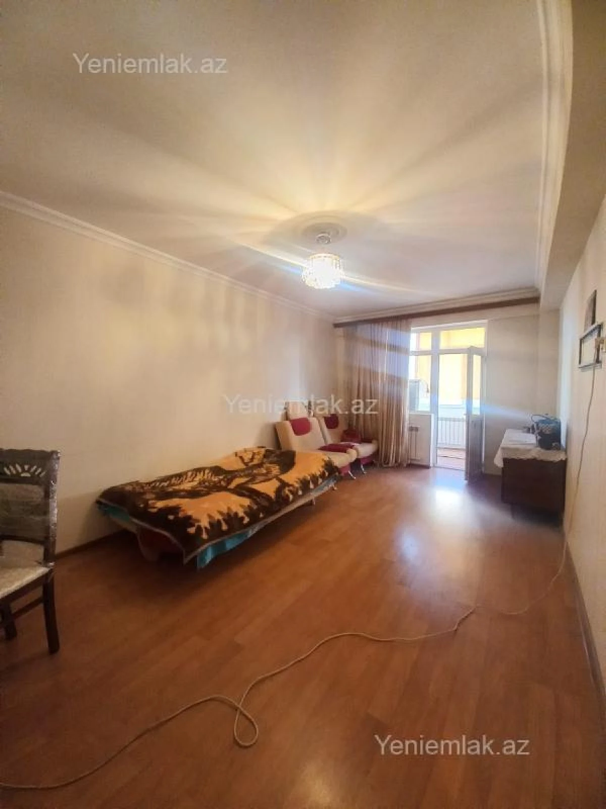 Satılır 2 otaqlı yeni tikili 60 m²