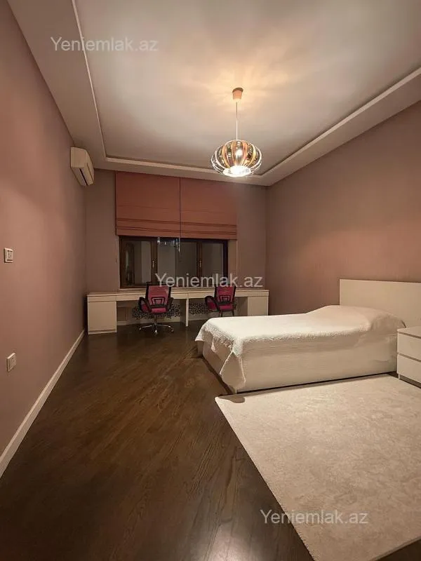 Satılır 4 otaqlı yeni tikili 205 m²