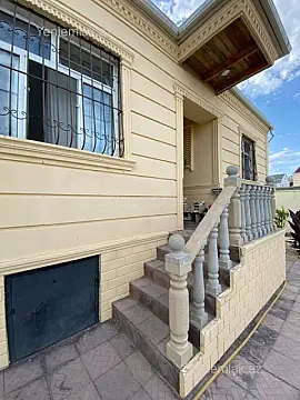 Satılır 3 otaqlı həyət evi 80 m²