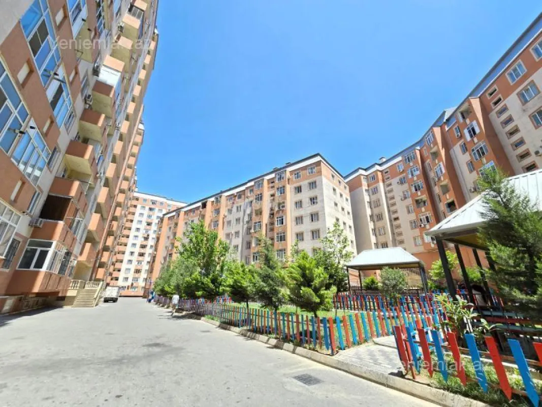 Satılır 2 otaqlı yeni tikili 50 m²