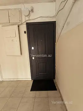 Satılır 3 otaqlı köhnə tikili 102 m²