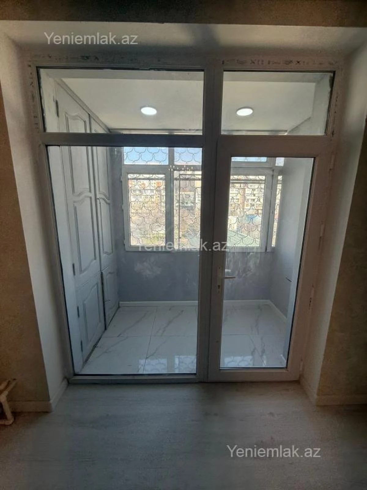 Satılır 5 otaqlı köhnə tikili 70 m²