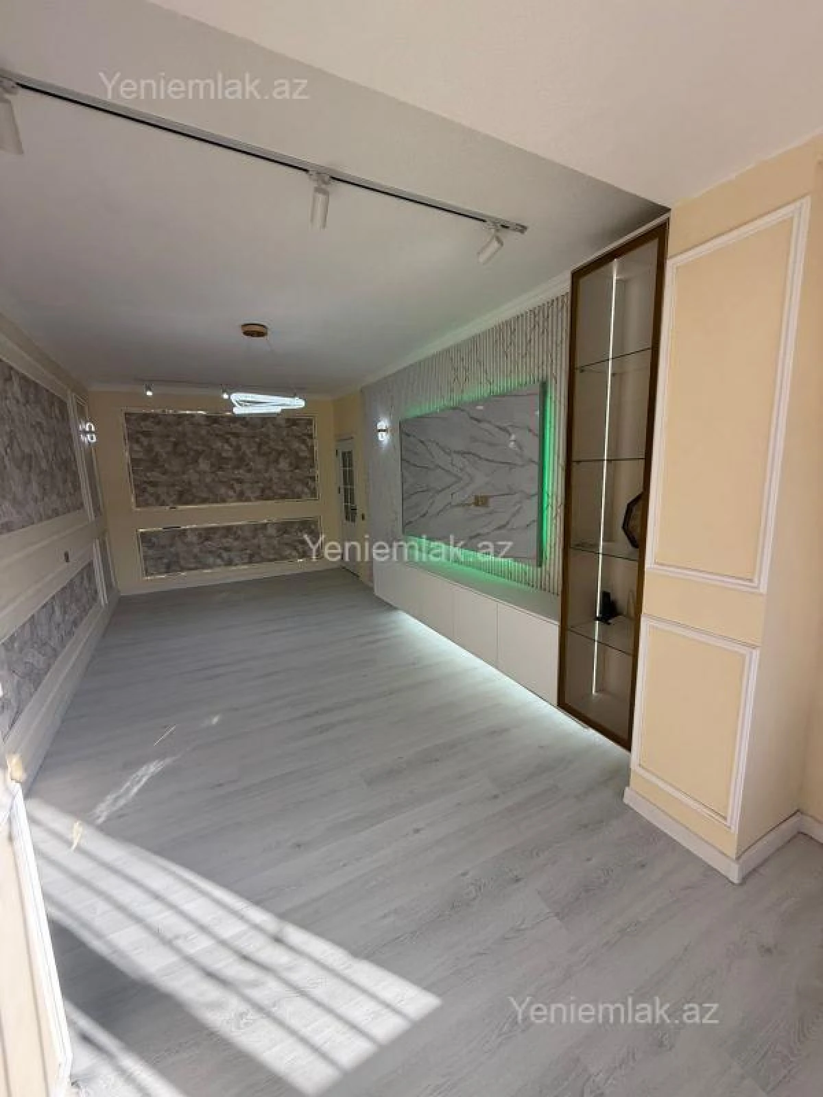 Satılır 5 otaqlı köhnə tikili 70 m²