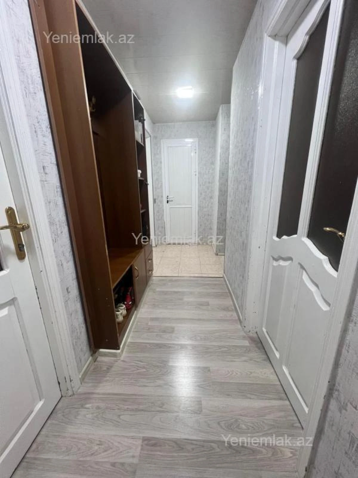 Satılır 3 otaqlı köhnə tikili 60 m²