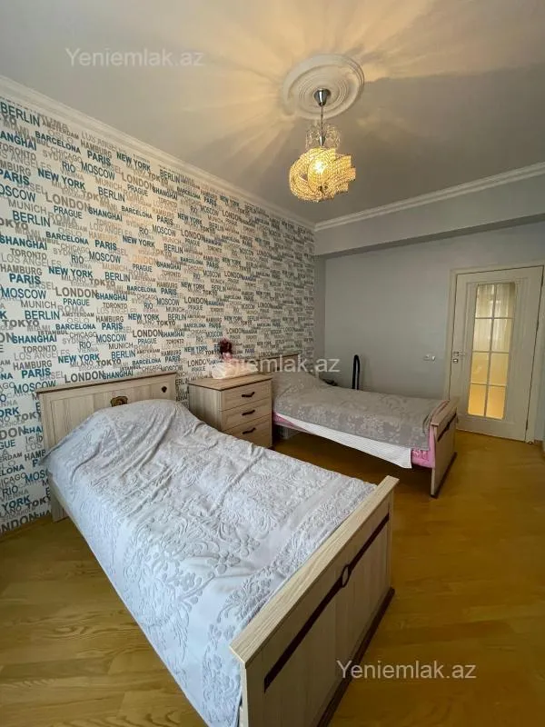 Satılır 3 otaqlı yeni tikili 105 m²