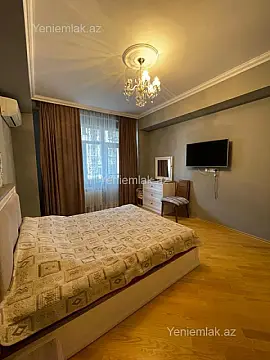 Satılır 3 otaqlı yeni tikili 105 m²