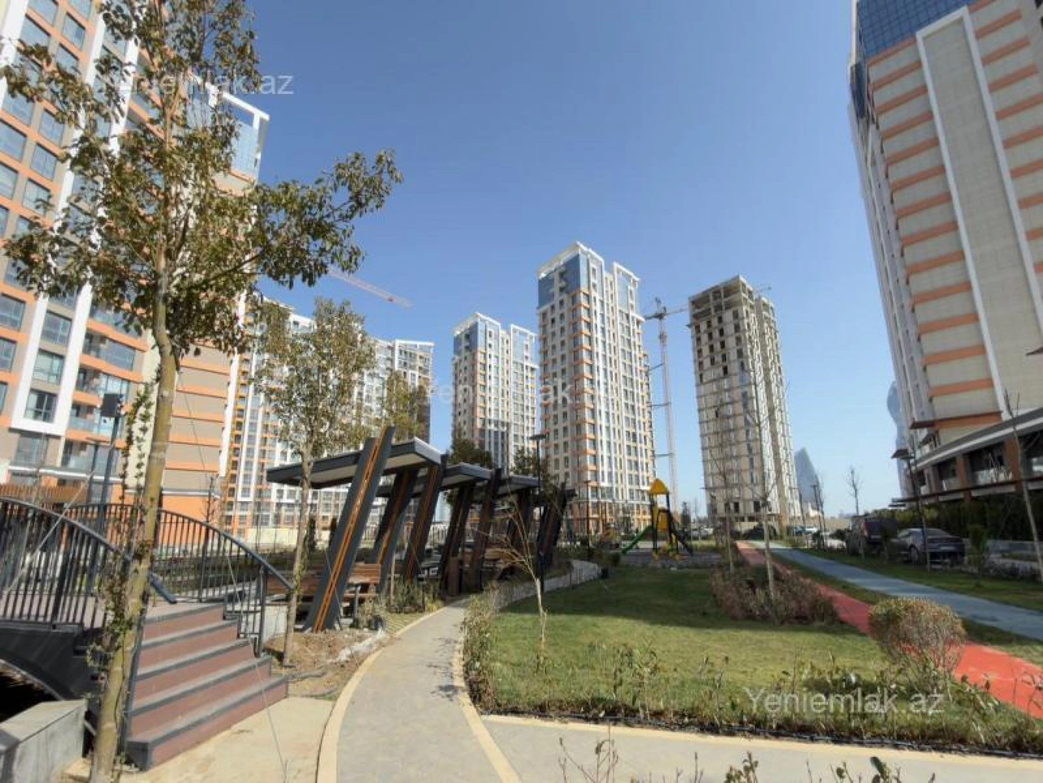 Satılır 2 otaqlı yeni tikili 60 m²