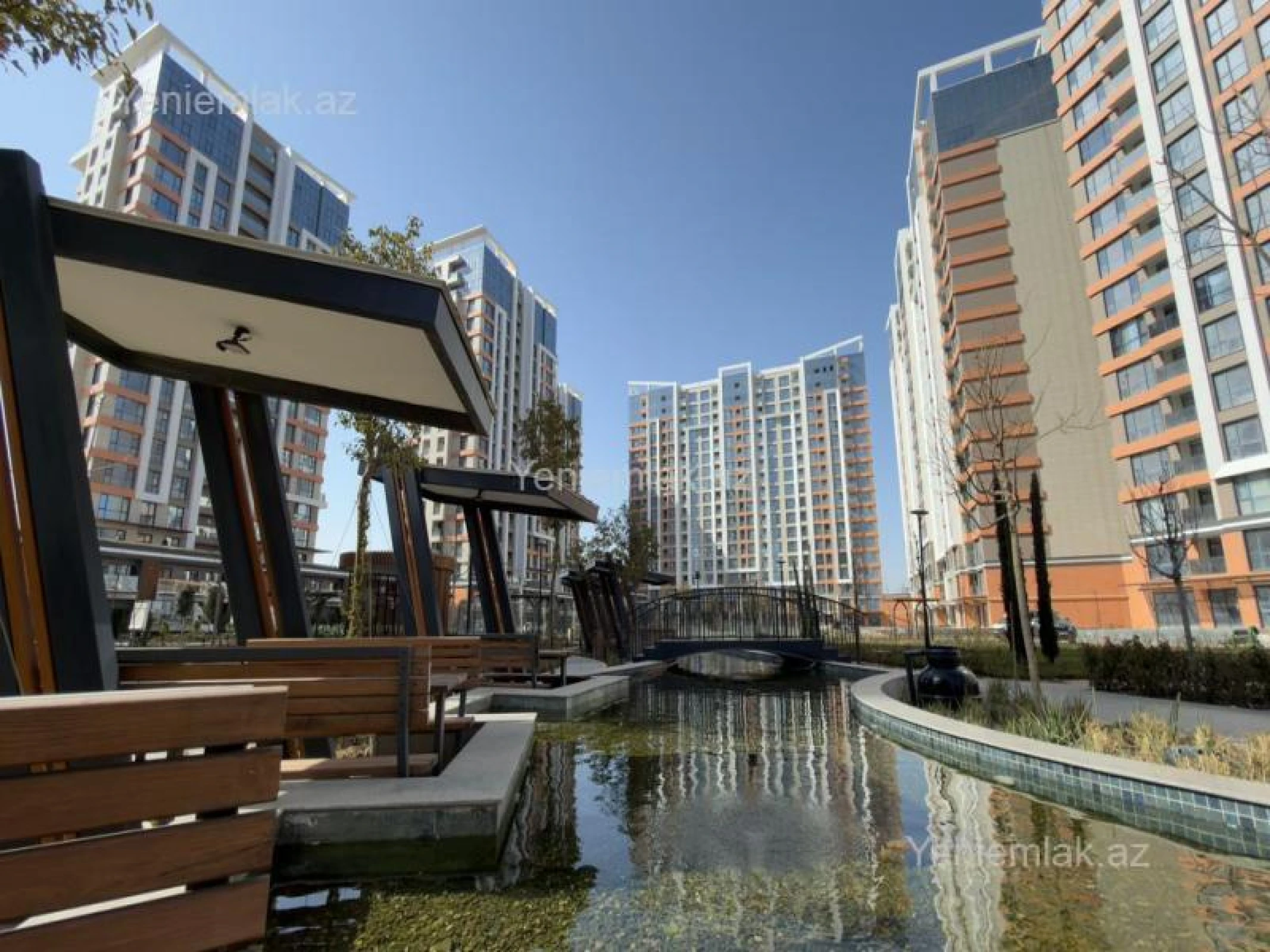 Satılır 2 otaqlı yeni tikili 60 m²