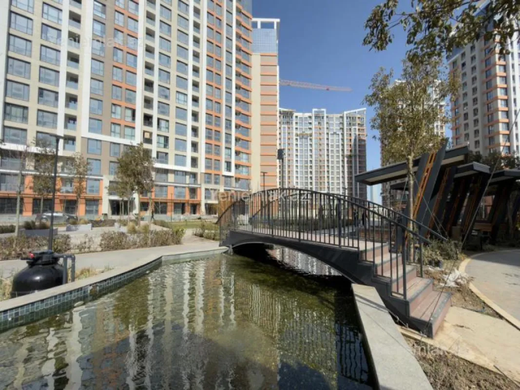 Satılır 2 otaqlı yeni tikili 60 m²