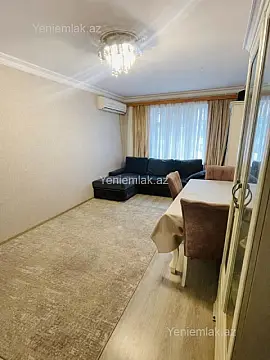 Satılır 3 otaqlı köhnə tikili 85 m²