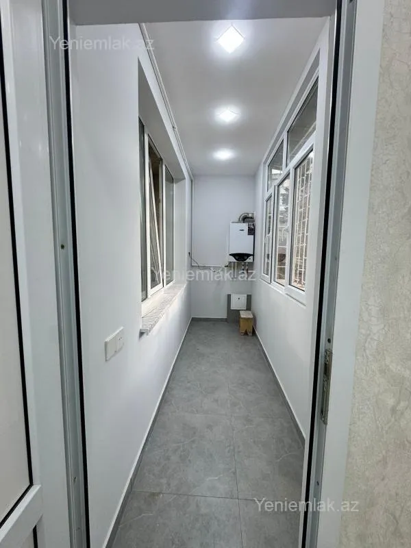 Satılır 2 otaqlı köhnə tikili 60 m²