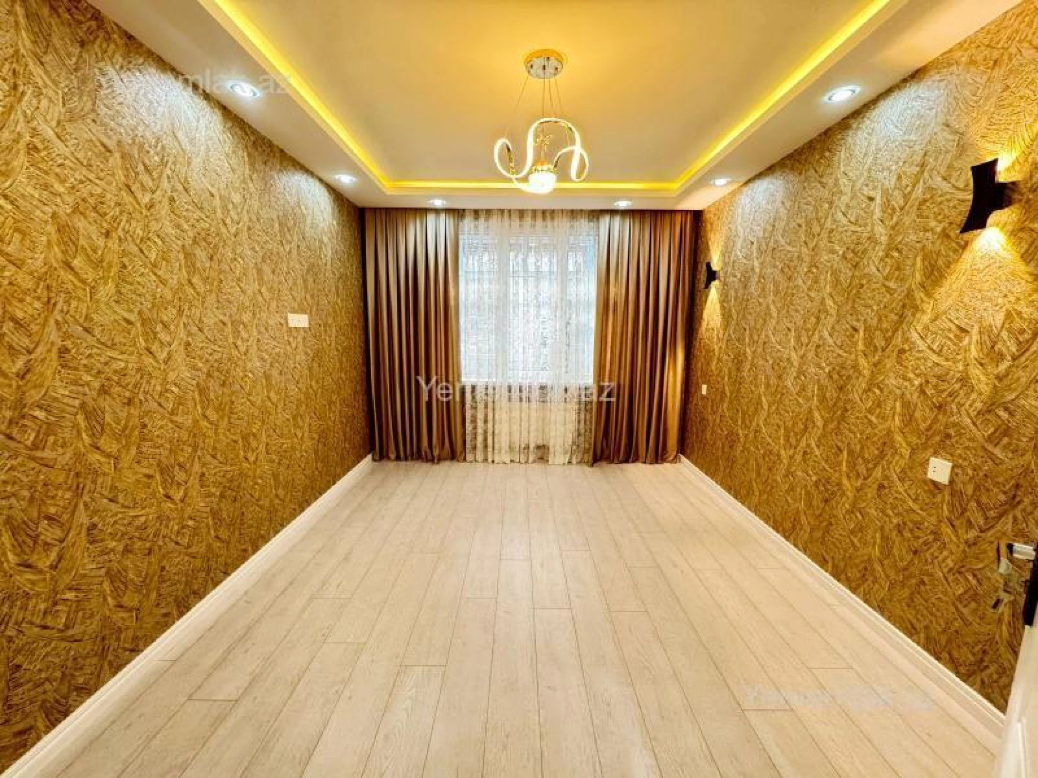 Satılır 2 otaqlı köhnə tikili 60 m²