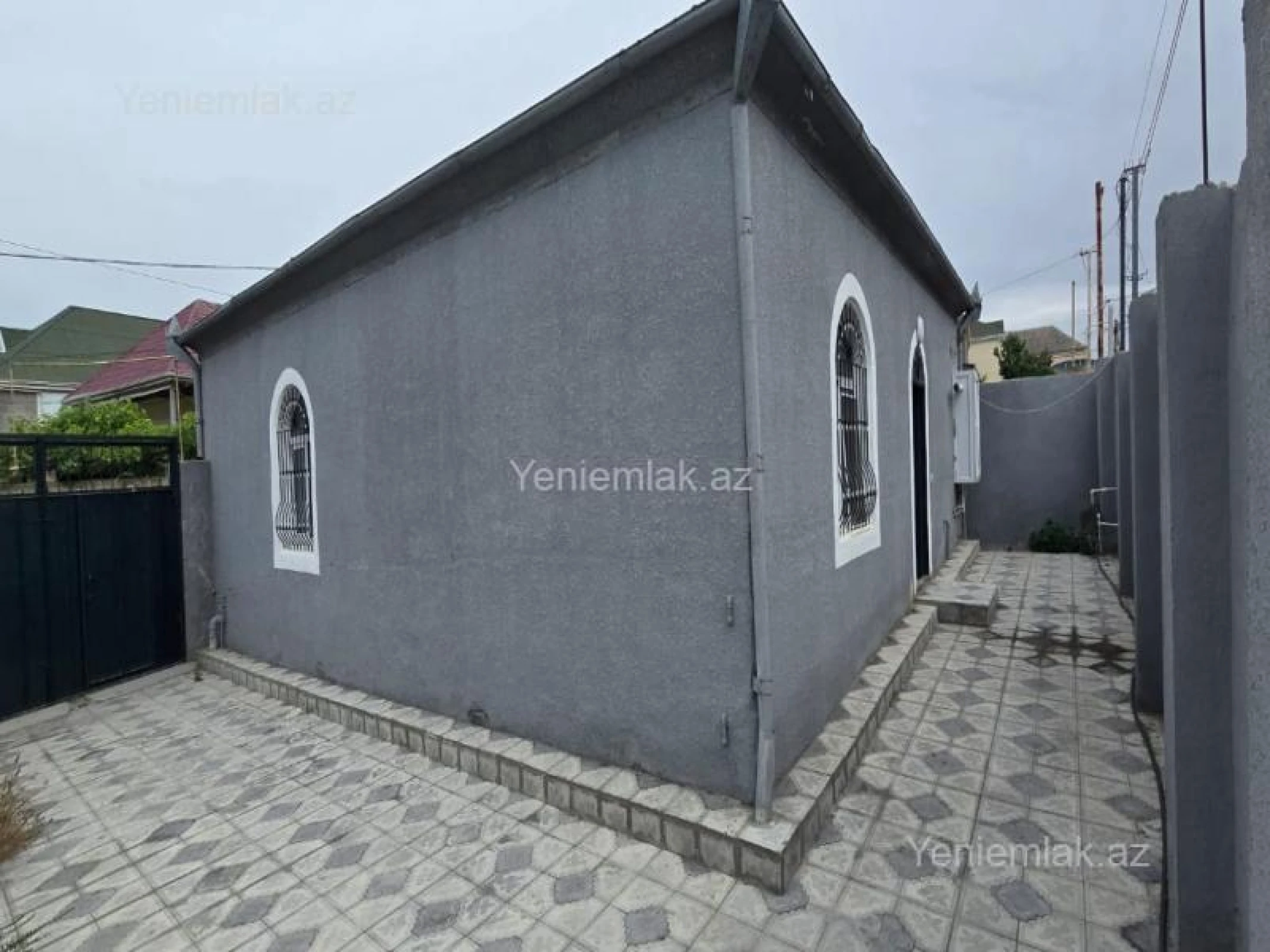 Satılır 3 otaqlı həyət evi 150 m²