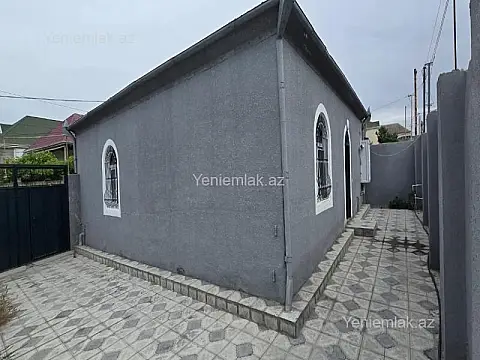 Satılır 3 otaqlı həyət evi 150 m²